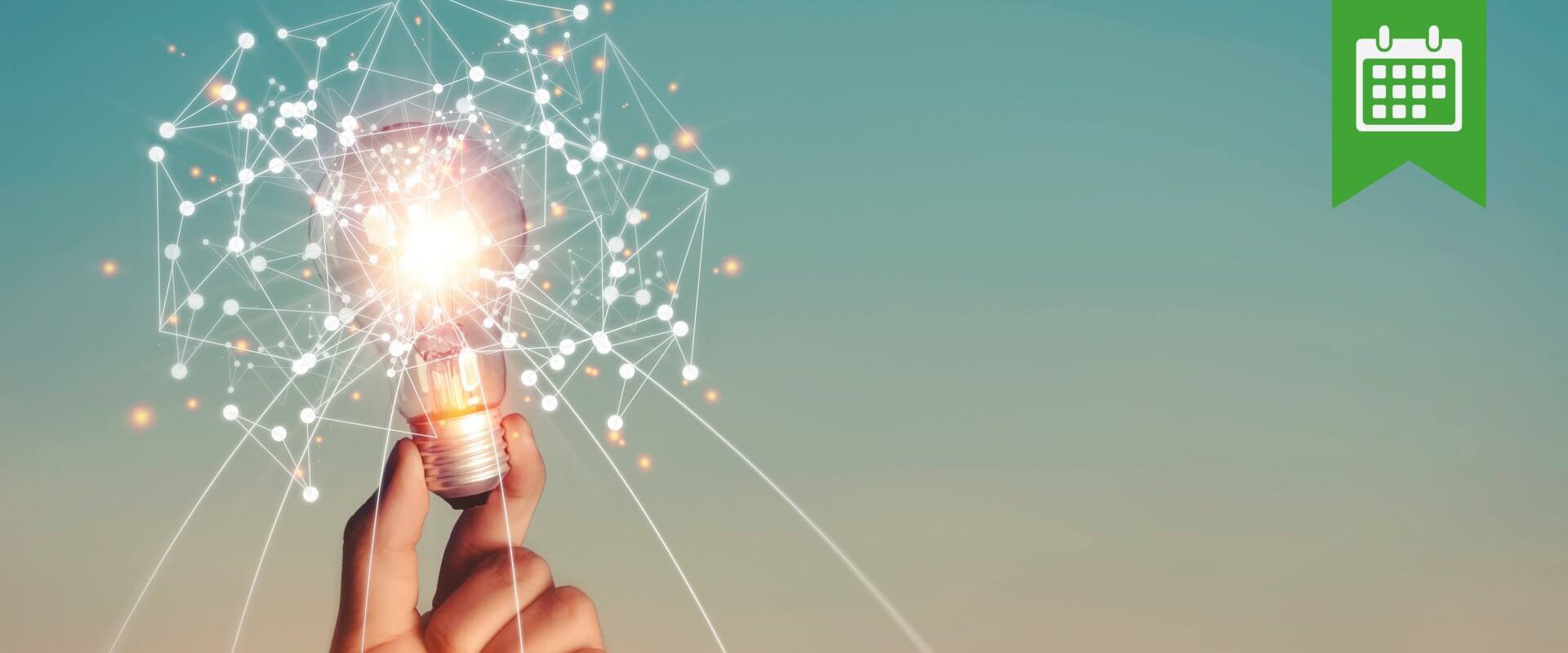 CCIT Hand hält eine Glühbirne, Lichtstrahlen werden durch verbundene Datenpunkte dargestellt